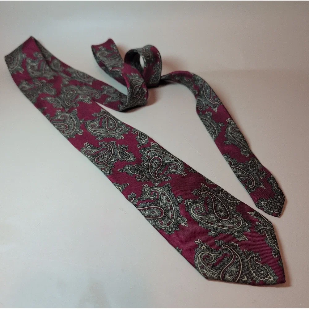 Westbury Collection 100% Italian Silk Paisley Tie Made In USA Vintage